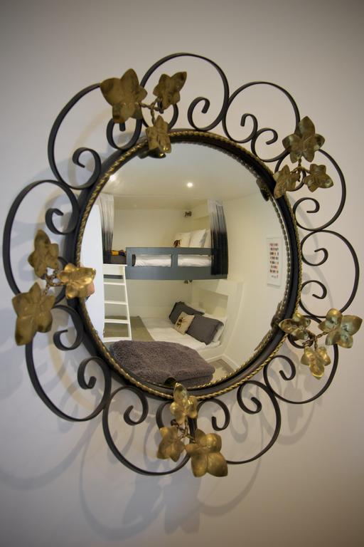 Old Town Castle View Apartment Edimburgo Exterior foto